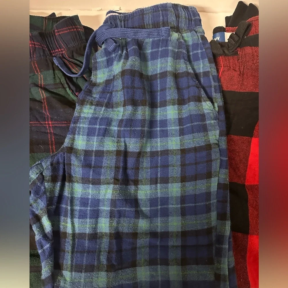 3 Old Navy Mens Plaid Sweatpants/Joggers/ Pjs  Size Small